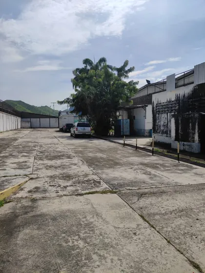 Se Vende Galpón Carretera Nacional. Cagua La Villa
