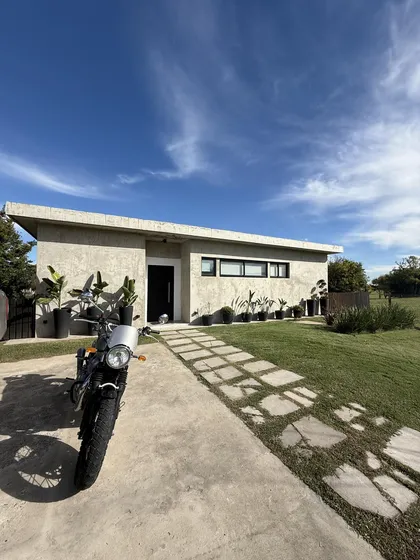 Casa En San Sebastian, Area Ii, En Alquiler Anual