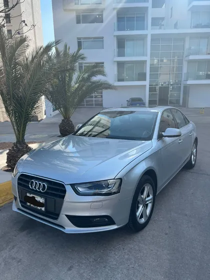 Audi A4 1.8 T Trendy Multitronic Cvt