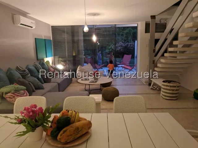Oportunidad Unica Exclusiva Cabaña En Venta, Club Camuri, Naiguata