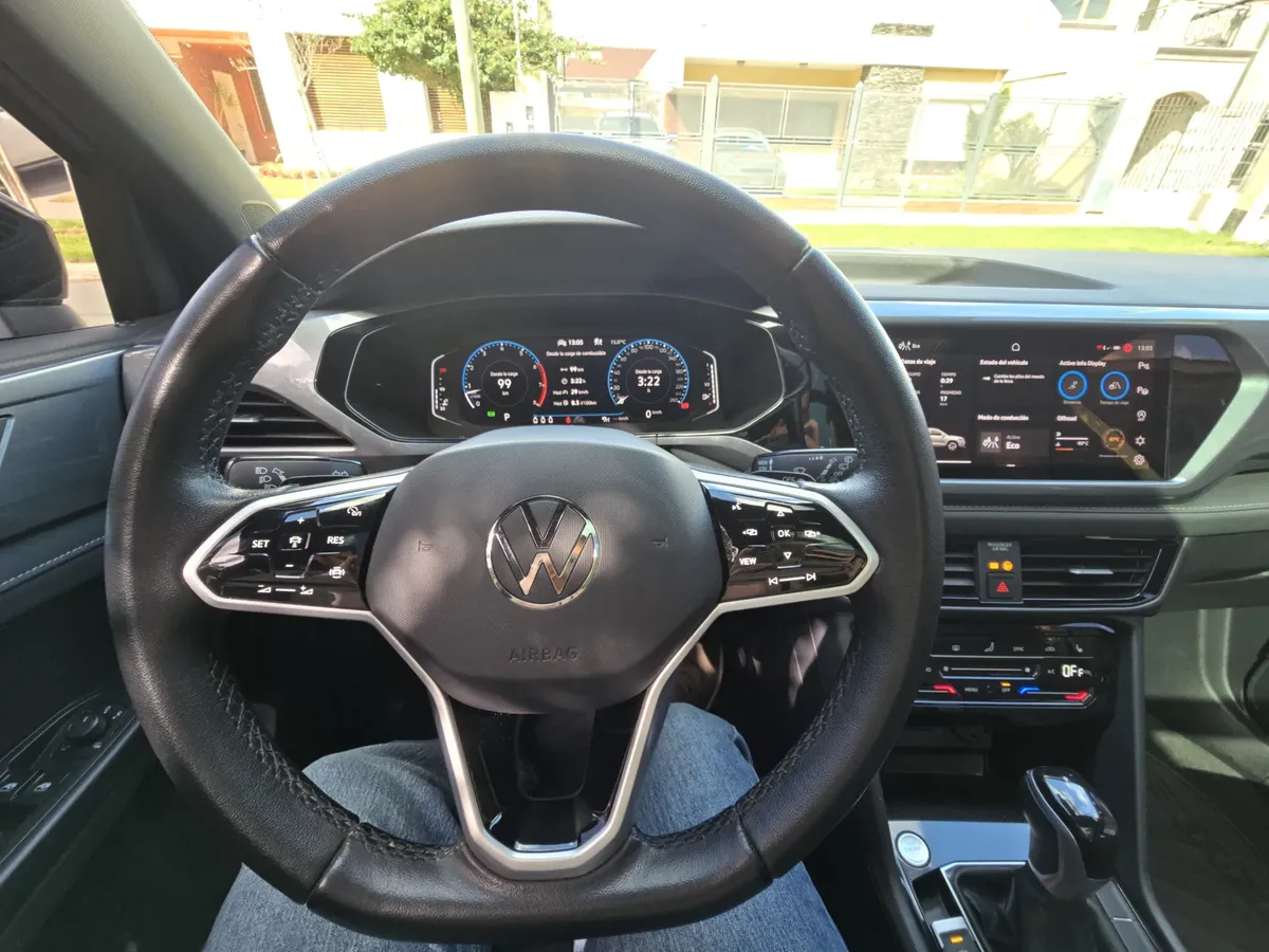 Volkswagen Taos 1.4 250 Tsi Highline Bi Tono5269872663606272013