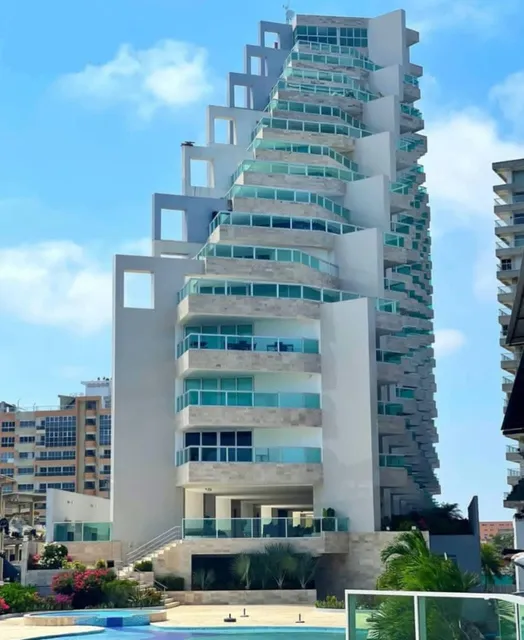 Apartamento En Tucacas. Venta. Marina Atlántica & Yatch