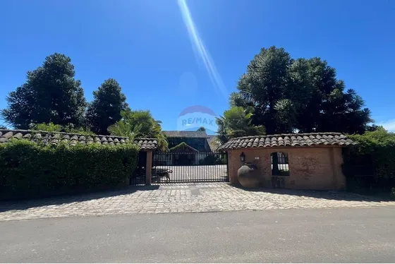 ¡descubre La Casa De Tus Sueños En Talca!
