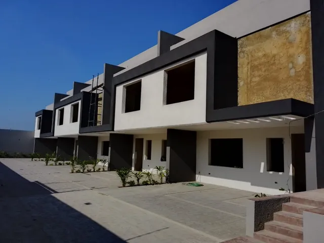 Townhouse Nuevo De 215 M2 En Preventa Conj Res Morro Village , Lechería Anzoategui