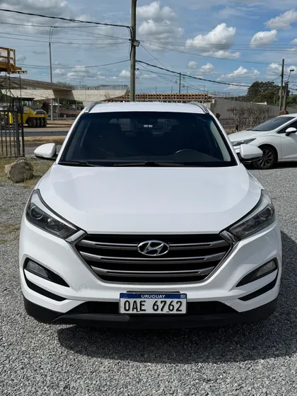 Hyundai Tucson 2.0 Gl 154cv 6at 2wd
