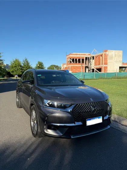 D.s. Ds7 Crossback 2.0 Hdi 180 At Rivoli
