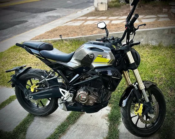 Moto Mb Sf501 250cc 2023 Gris Amarillo