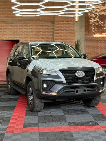 Toyota Fortuner Dubai Exr