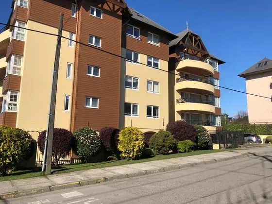 Arriendo Amplio Dpto 97m2, Imperial, Pv, 2d, 2b, Logia, 1est
