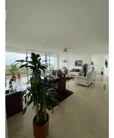 Venta De Apartamento De 212mt2 En Pance, Sur De Cali 7961.