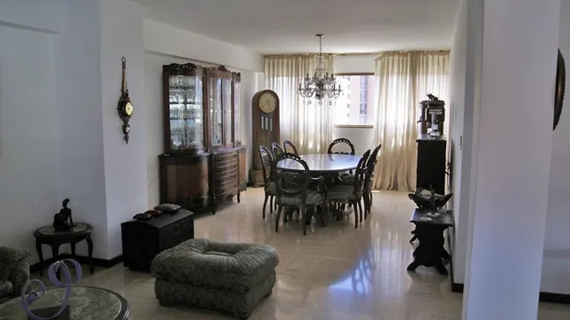 Ag. Vende Hermoso Ph, Unico Del Edificio Con Espectacular Vista Panoramica De 360 Grados. En La Florida.