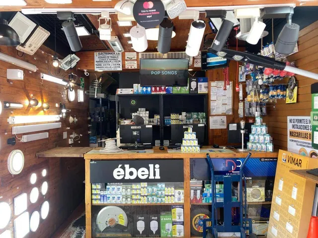 Aj - Fondo De Comercio Operativo En Venta, Local A Pie De Calle En Chacao