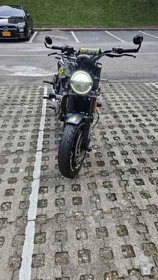 Husqvarna 200, Barras Invertidas,iluminación Led,frenos Abc,