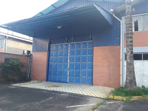 Se Alquila Galpón Av. Intercomunal Turmero-maracay