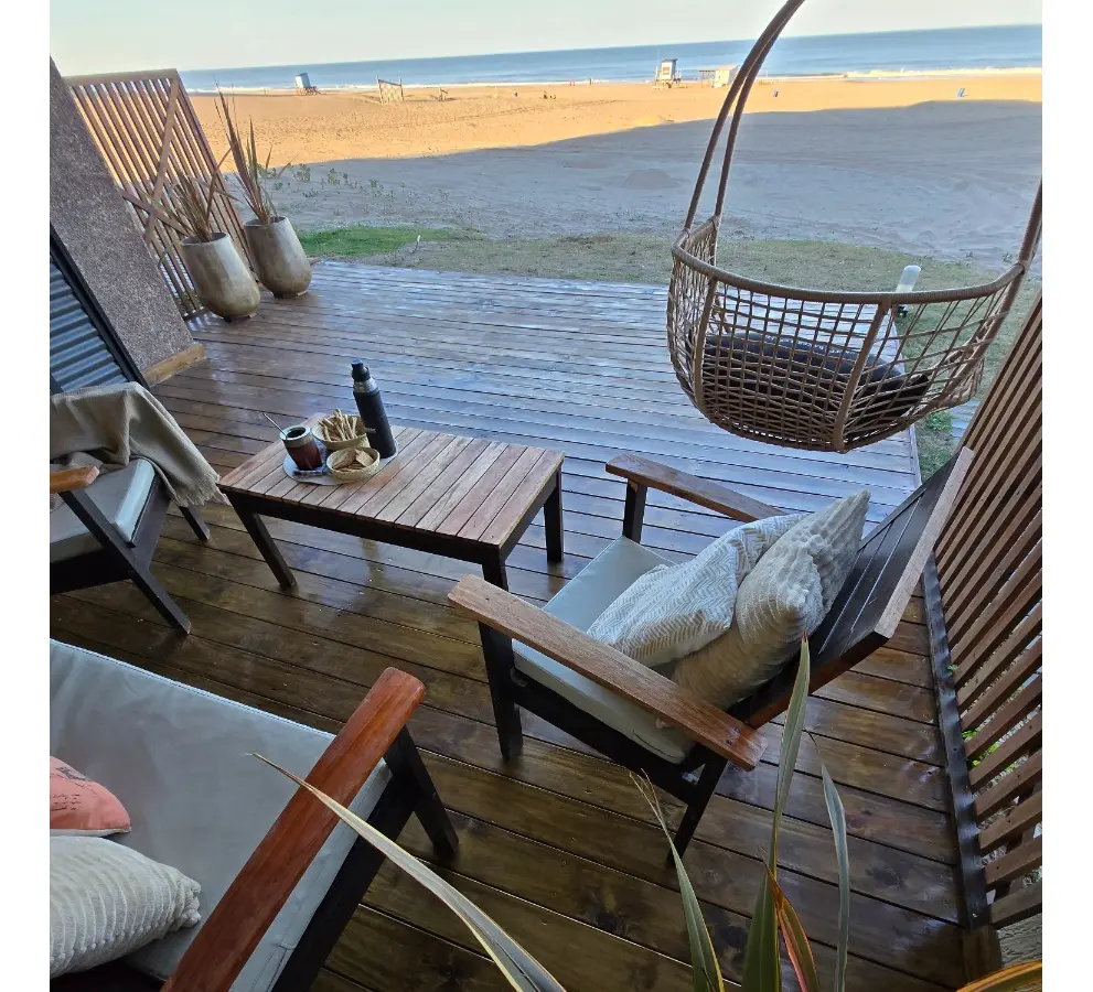 Apartment with Direct Beach Access, Minimum Stay: 3 Nights!