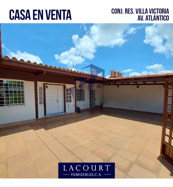 En Venta. Amplia Casa De Un Nivel Totalmente Amoblada - Ubicada En Esquina - Urb. Villa Victoria - Av. Atlántico #vd