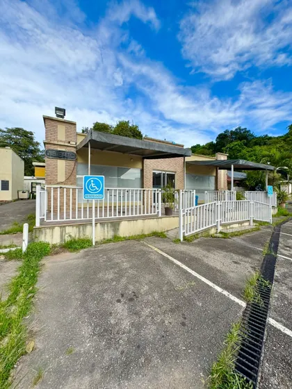 Mg Local Comercial En Alquiler En Avenida Las Lomas