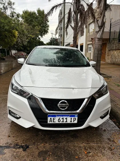 Nissan Versa 1.6 Advance