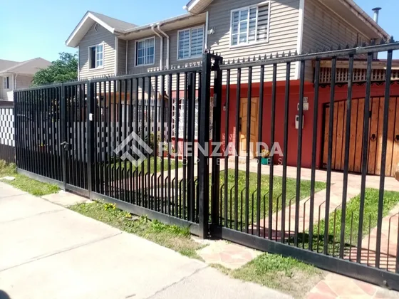 Casa En Venta De 3 Dorm. En Puente Alto, Aep
