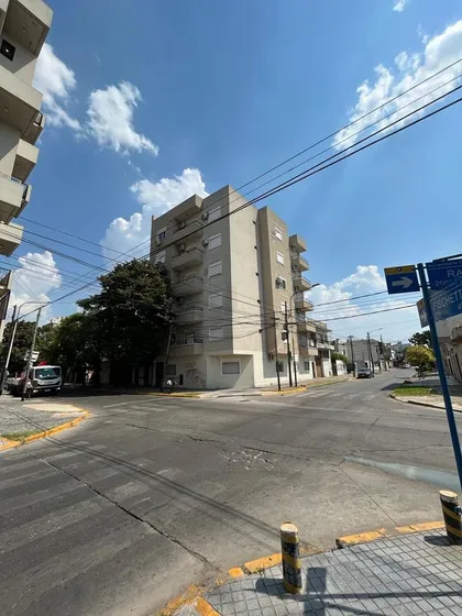 Ph En Venta En Caseros