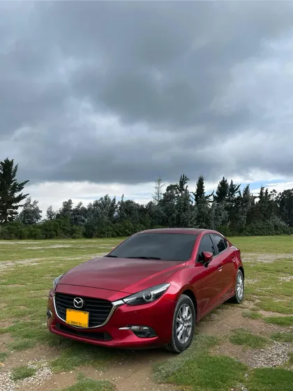 Mazda 3 2.0 Touring