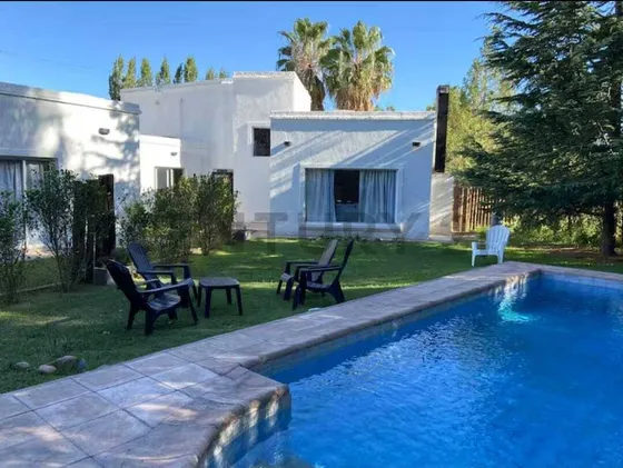 Casa En Alquiler En Chacras De Cria