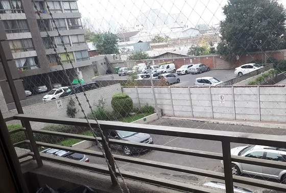 Arriendo Depto. Impecable  En Carmen 602