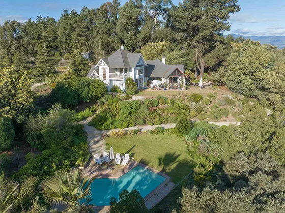 Casa Con Gran Encanto Interior Y Entorno Privilegiado