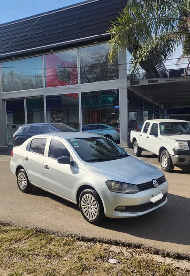 Volkswagen Voyage 1.6 Comfortline Plus 101cv
