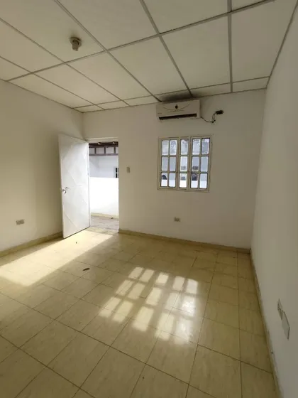 Alquiler De Amplio Local Comercial En El Centro De San Diego. Inmobiliaria Maggi 1612