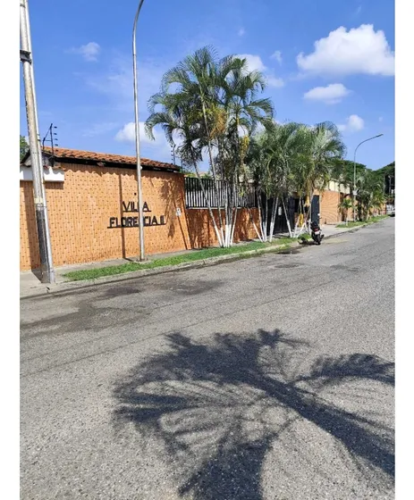 Platinum Ofrece En Venta Th Villa Florencia 03-41