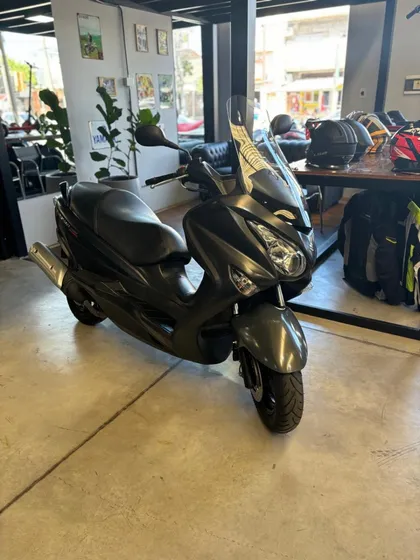  Suzuki Burgman 200 2019 Con 17600 Km En Marelli Sports 