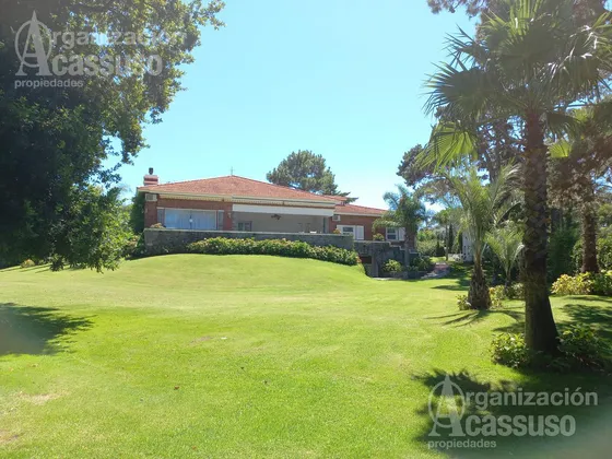 Punta Del Este Casa Venta 10 Dormitorios 10 Baños Playroom Piscina Barbacoa Padle 4568 M2 Terreno 800 M2 Cubiertos