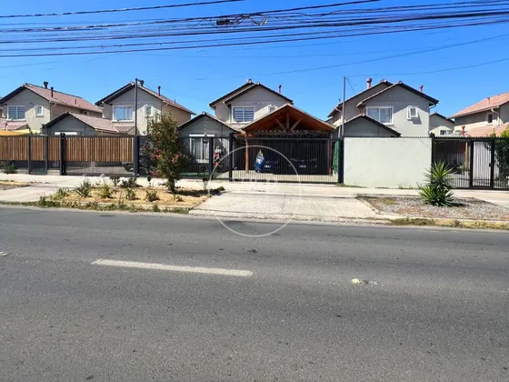 Gran Casa En Venta Los Castaños Maipú, Aún En Garantía