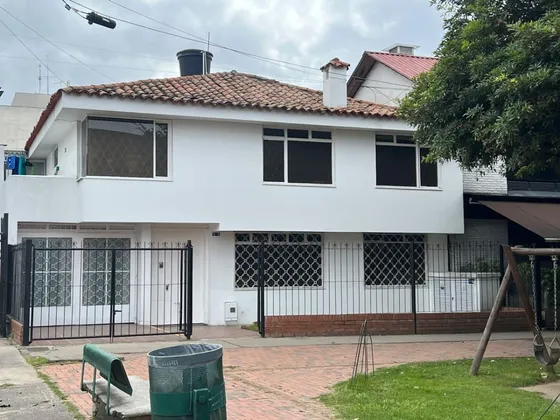 Casa Arriendo O Venta Puede Ser Para Ips, Estetica O Veterinaria