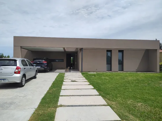 Casa En Venta En La Magdalena ,cannig, Esteban Echeverria ,dueño Vende ( Casi A Estrenar)