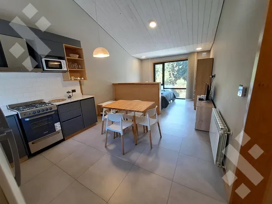 Venta Departamento En Villegas Al 500  