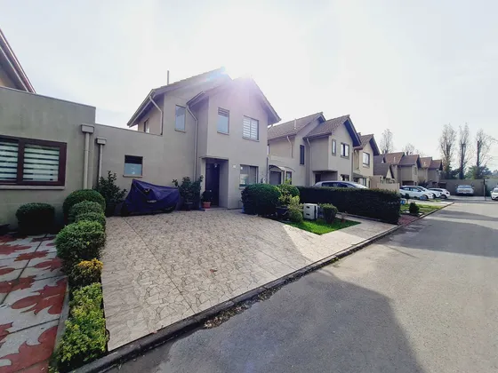 Rebajada!!! Excelente Casa En Venta (102126)