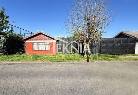 Se Vende Casa 3 Dormit. Con Amplio Terreno En P.nuevo Temuco