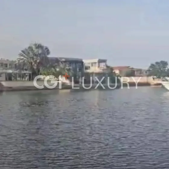 Cgi+ Luxury Lecheria Vende Casa En Las Villas, Con Espectacular Vista, Espejo De Agua.