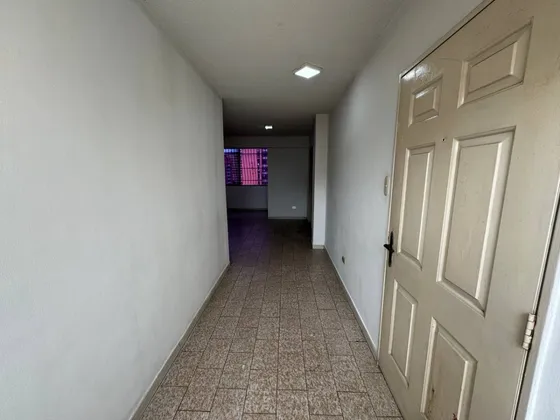 En Alquiler Apartamento Urb San Isidro Maracay