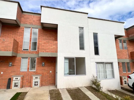 Venta Casa Nueva Full Acabados Y Ampliación Galicia Pereira