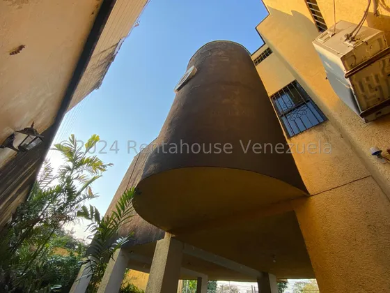 Edificio En Venta Acarigua - #25-119 Jm Rah