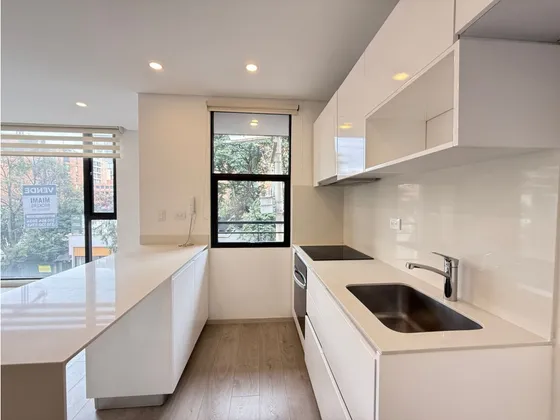 Chico Calle 90 71,3 Mts   2 Habs Exterior $ 760 Mills