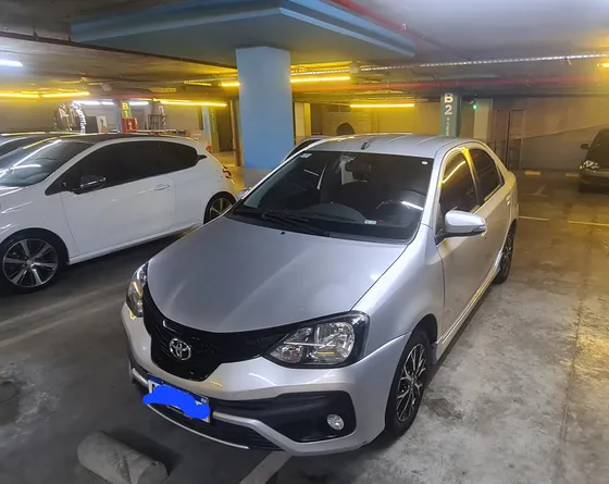 Toyota Etios 1.5 Sedan Xls At