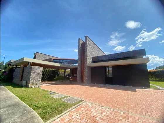 Casa Para Arriendo En Llanogrande 