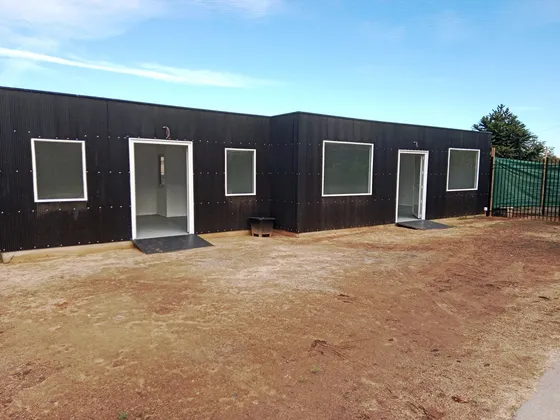 Confortable Y Seguro Local Comercial Nuevo De 45 M2 