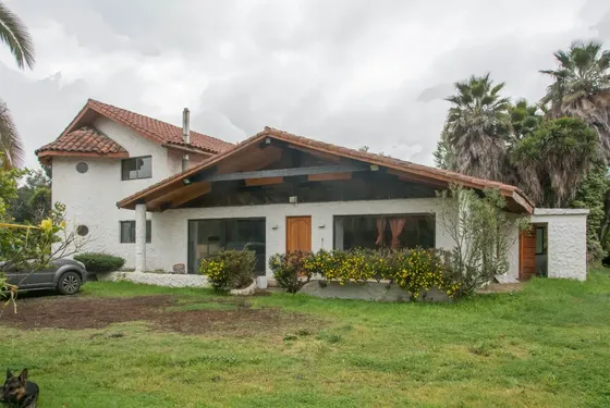 Parcela Con Casa Y Cabaña En Excelente Ubicación En Lonquén