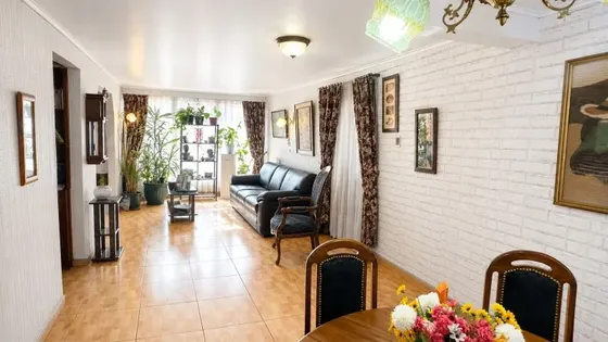 Casa En Venta 3 Dorm Fdez Albano La Cisterna Suelo Comercio