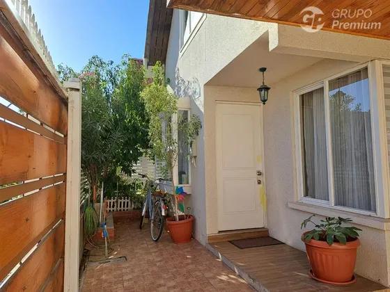 Casa 5d 3b 3e En Condominio A 5 Minutos Ruta 78 En Peñaflor